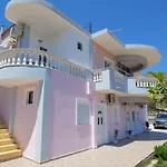 Vila Klevis